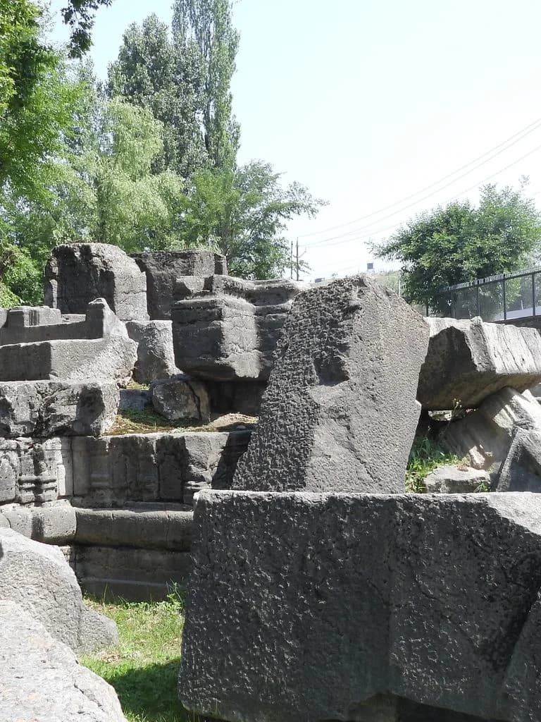 pattan_sugandhesa_mandir_18.jpg