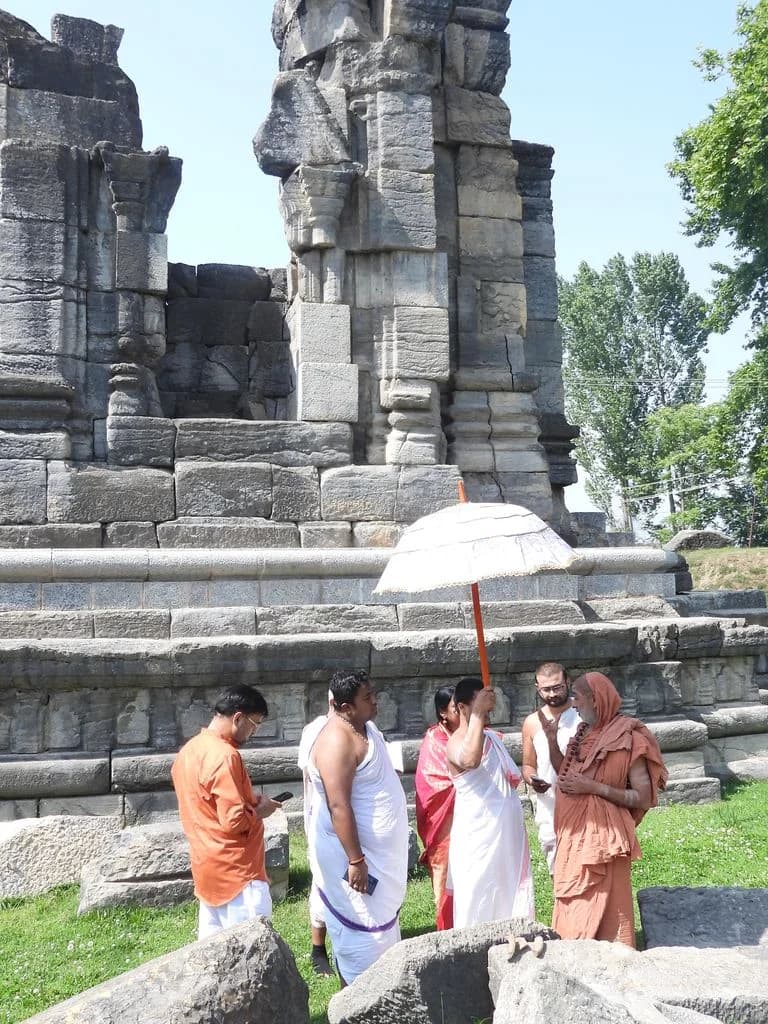 pattan_sugandhesa_mandir_21.jpg