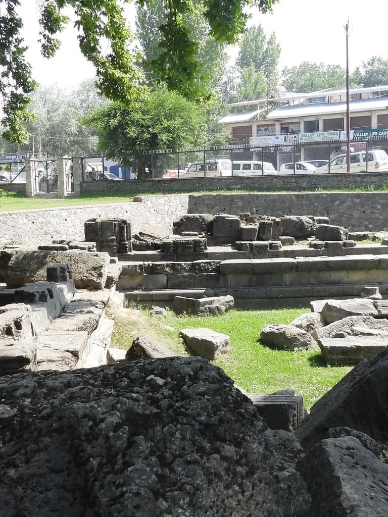pattan_sugandhesa_mandir_6.jpg