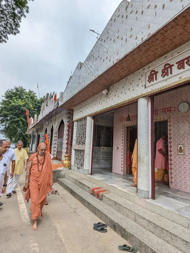 silkuri_baram_baba_mandir_7.jpg