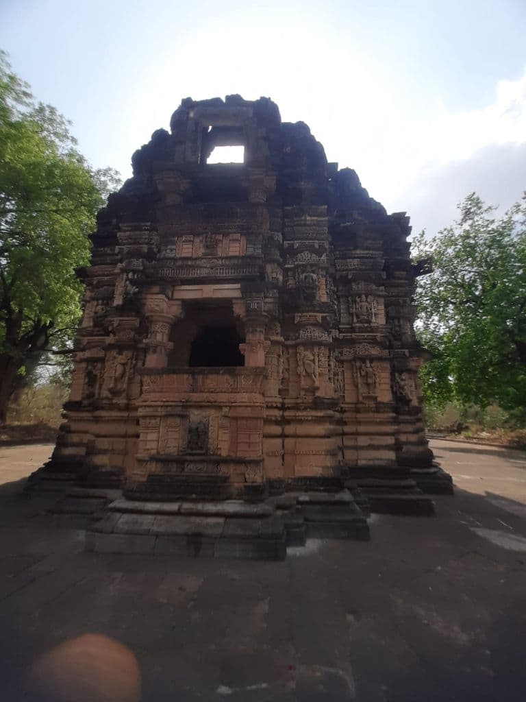 Sharaneshwar Mandir - Abhapur