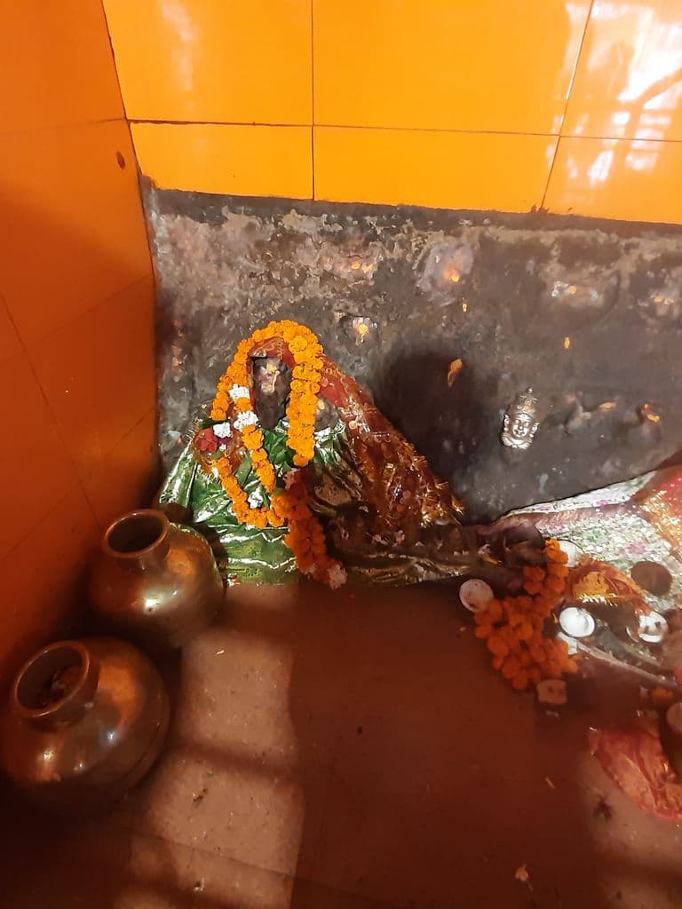 amethi_kalikan_mandir_3.jpg