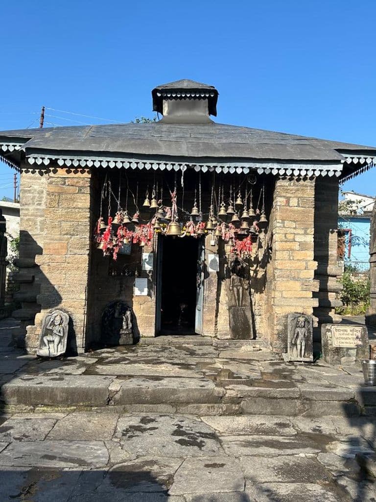 baijnath_baijnath_group_of_temples_30.jpg