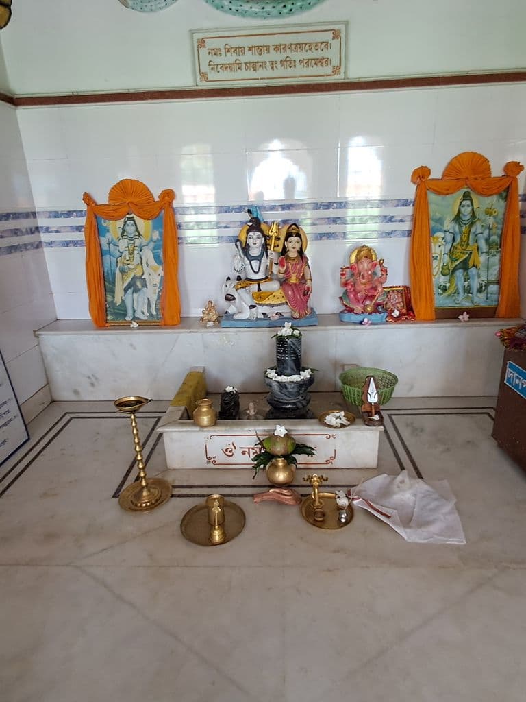 bardhaman_shiva_mandir_7.jpg