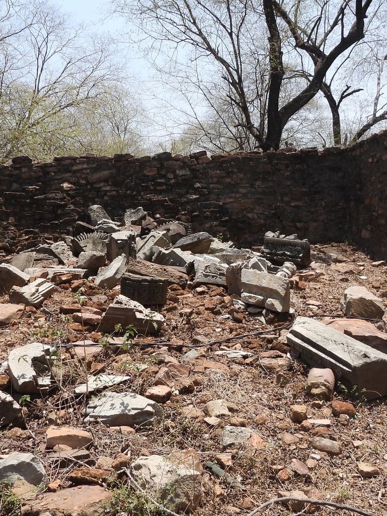 baroli_ghateshwar_mandir_17.jpg