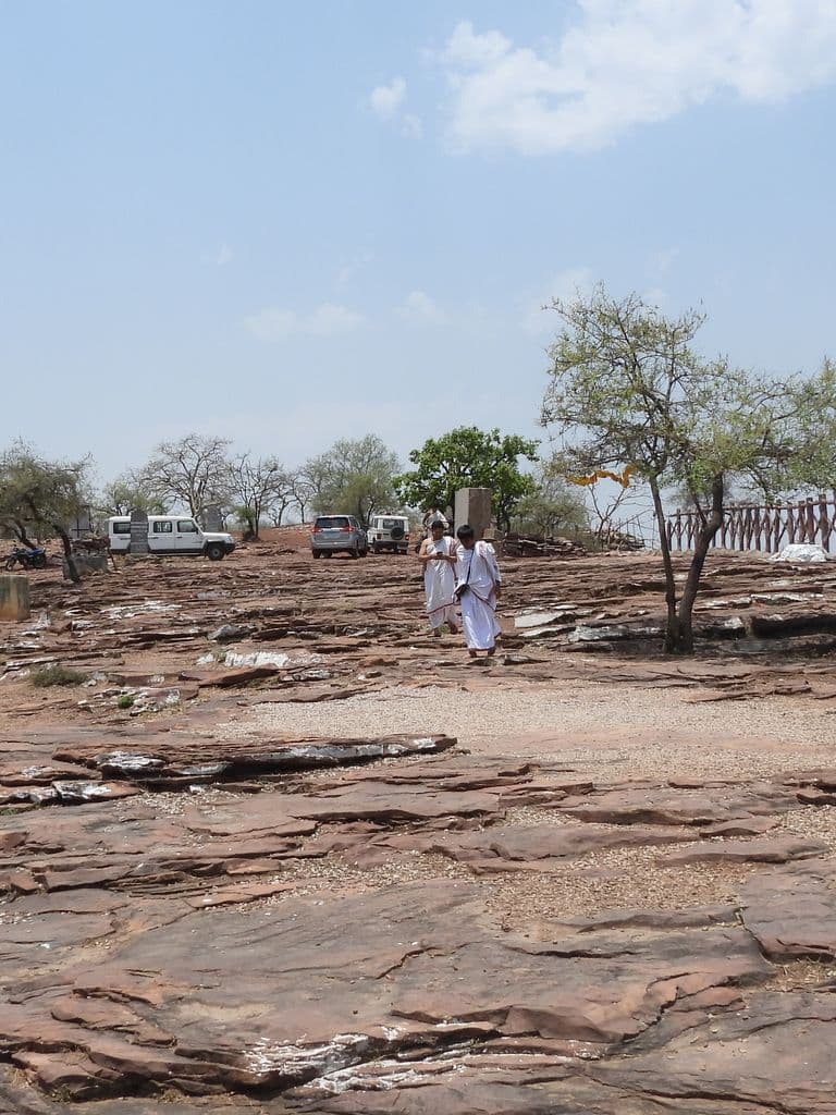 chambal_garadia_mahadev_mandir_3.jpg