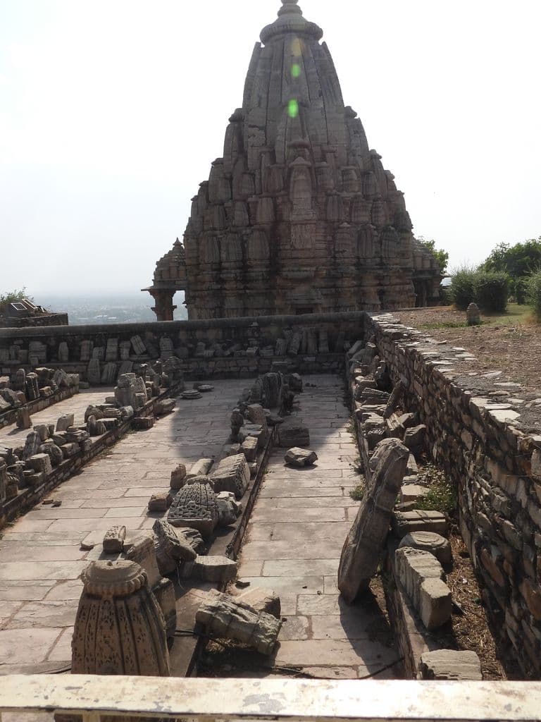 chittorgarh_samadhiswara_mahadev_mandir_17.jpg