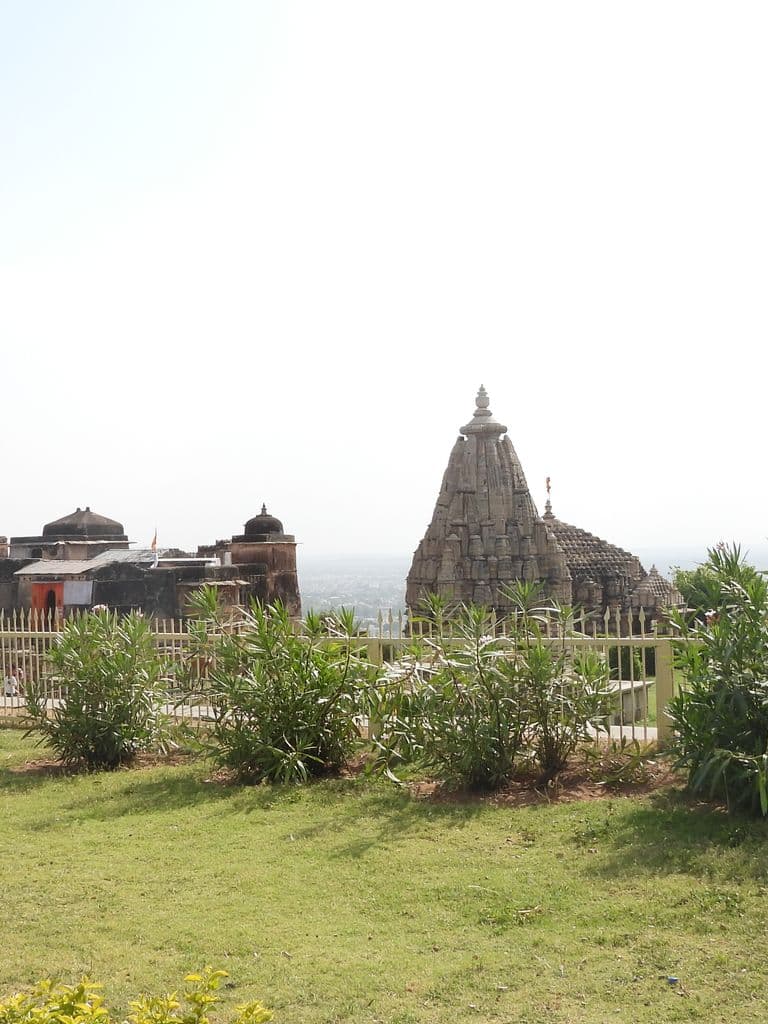 chittorgarh_samadhiswara_mahadev_mandir_2.jpg