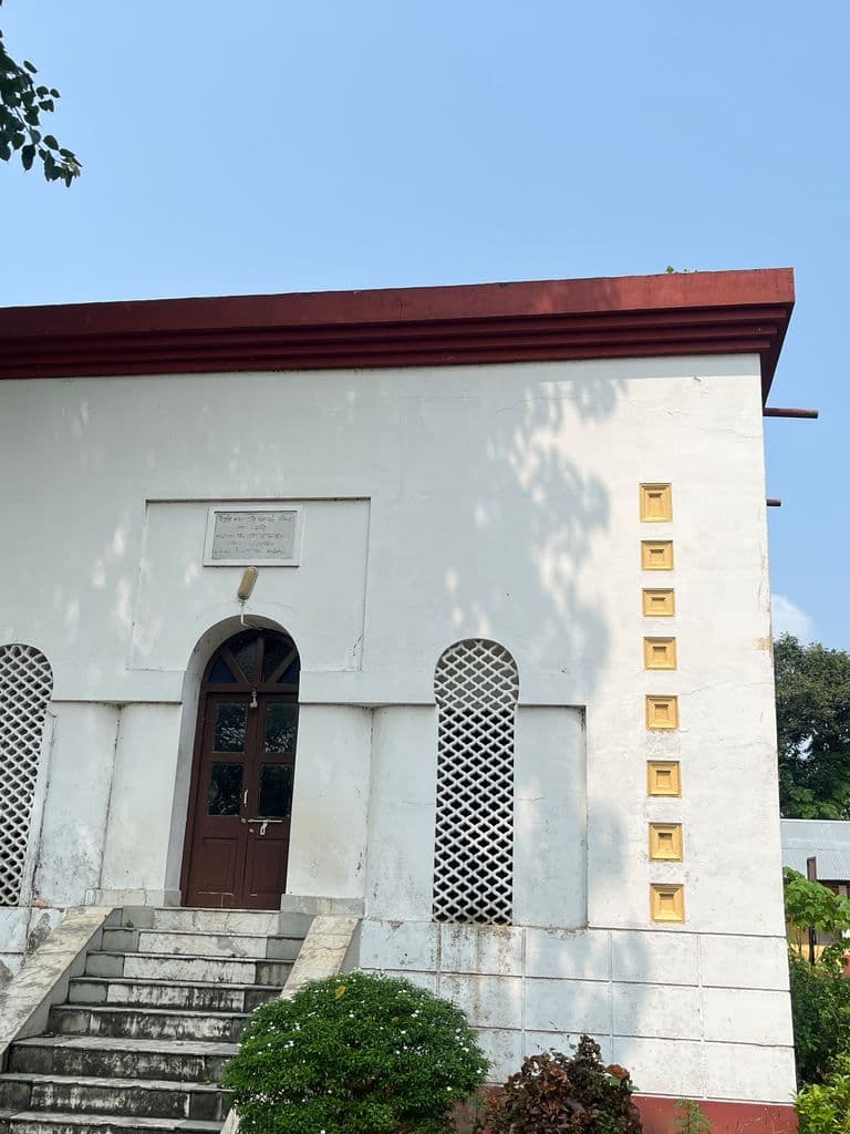 cooch_behar_kamteshwari_mandir_3.jpg
