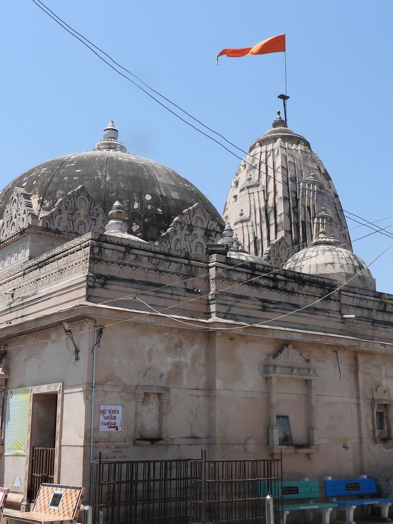 dakor_utkanteshwar_mahadev_4.jpg