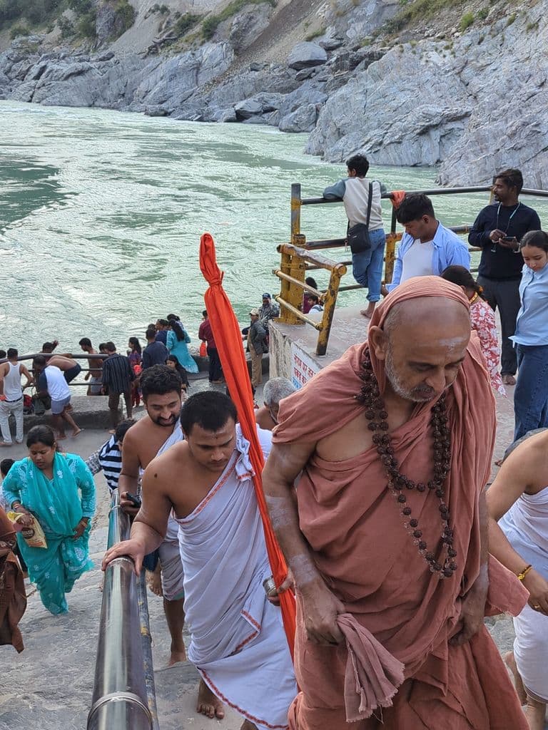 devprayag_sangam_ghat_19.jpg