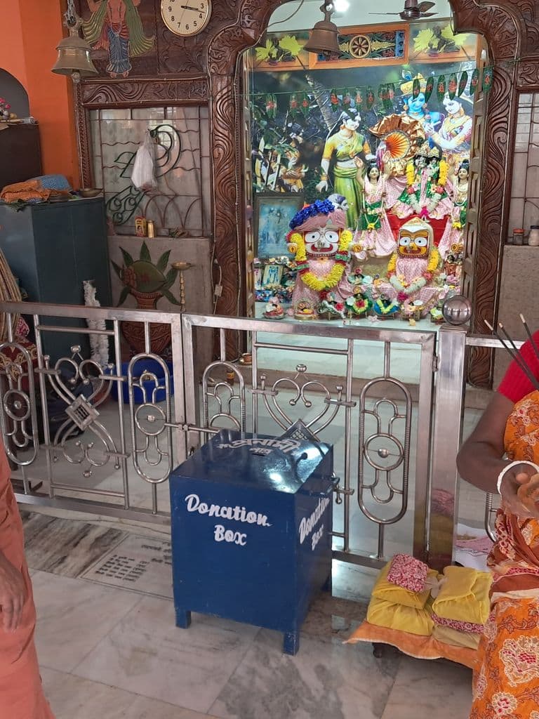 dimapur_radha_krishna_mandir_1.jpg