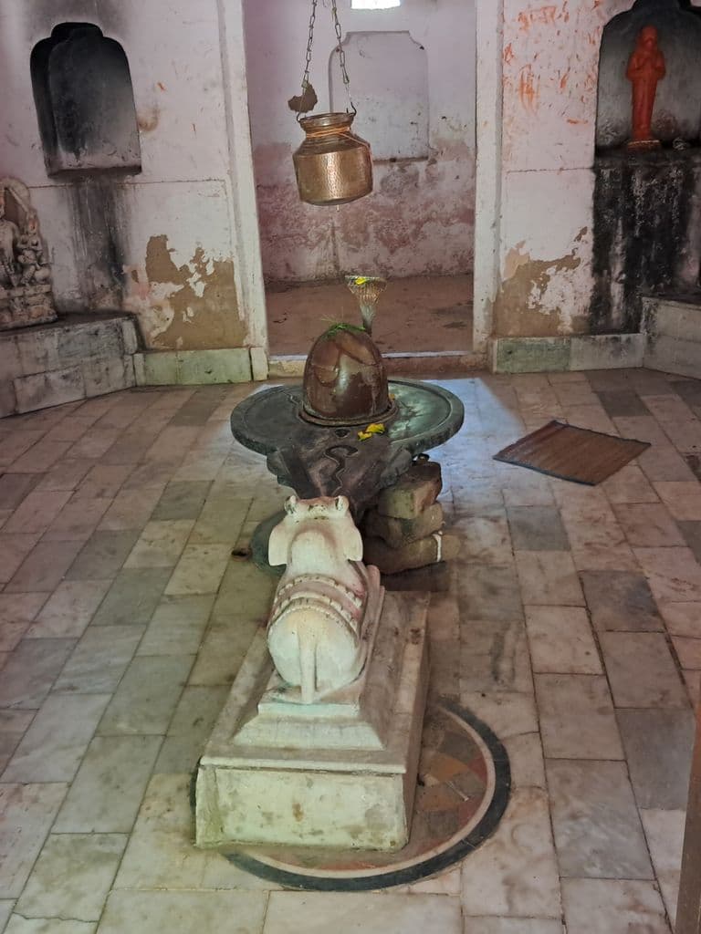 doshi_hill_chyavan_rishi_ashram_12.jpg