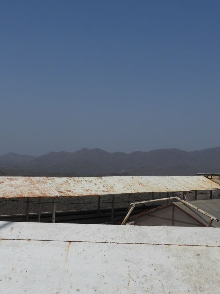 gabbar_hill_ambaji_16.jpg