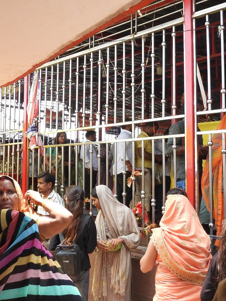 gorakhpur_maa_tarakulaha_devi_mandir_2.jpg