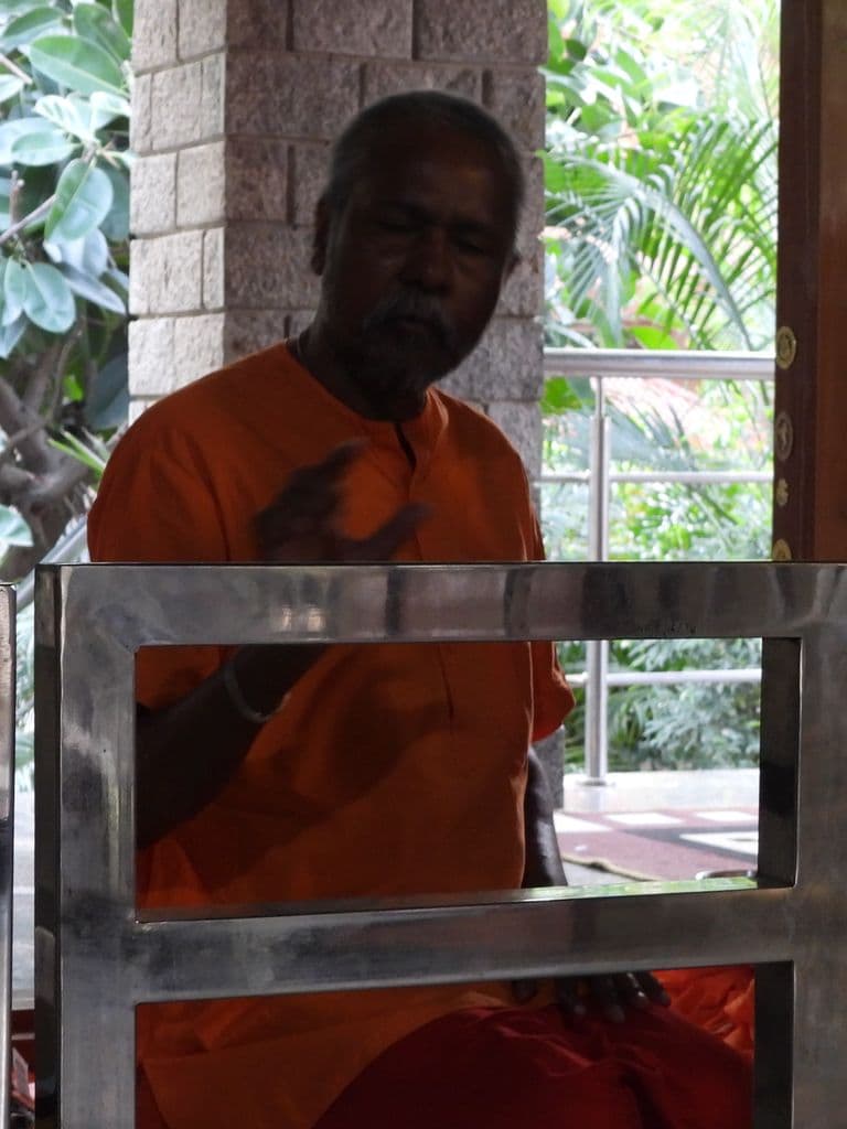 gurugram_prakash_puri_ashram_8.jpg