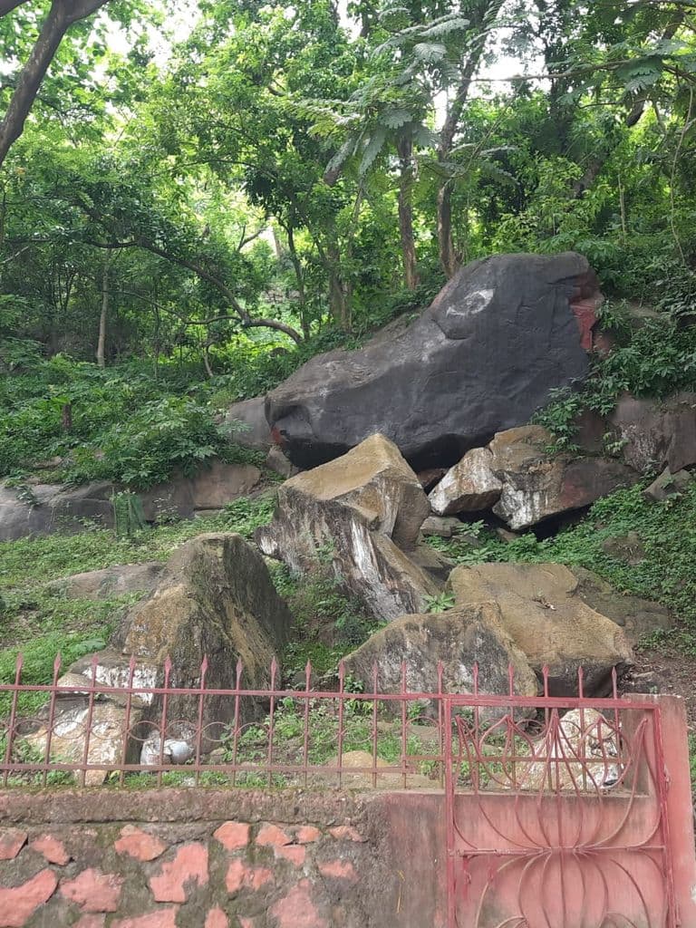 guwahati_ashwaklanta_mandir_11.jpg