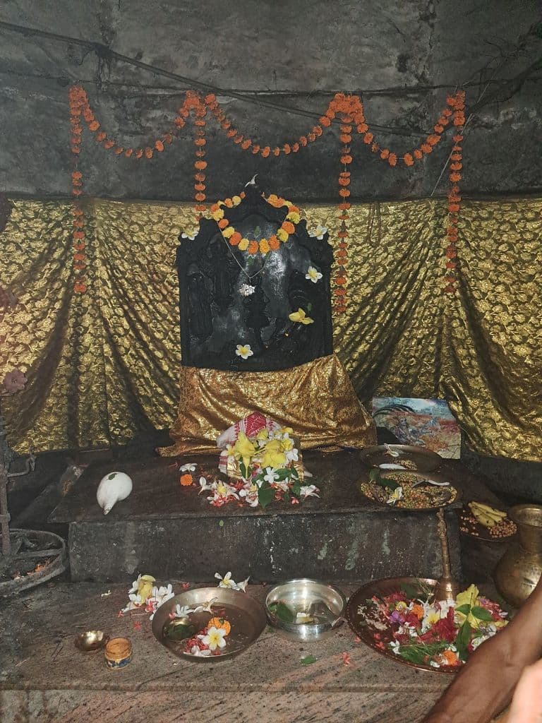 guwahati_ashwaklanta_mandir_6.jpg