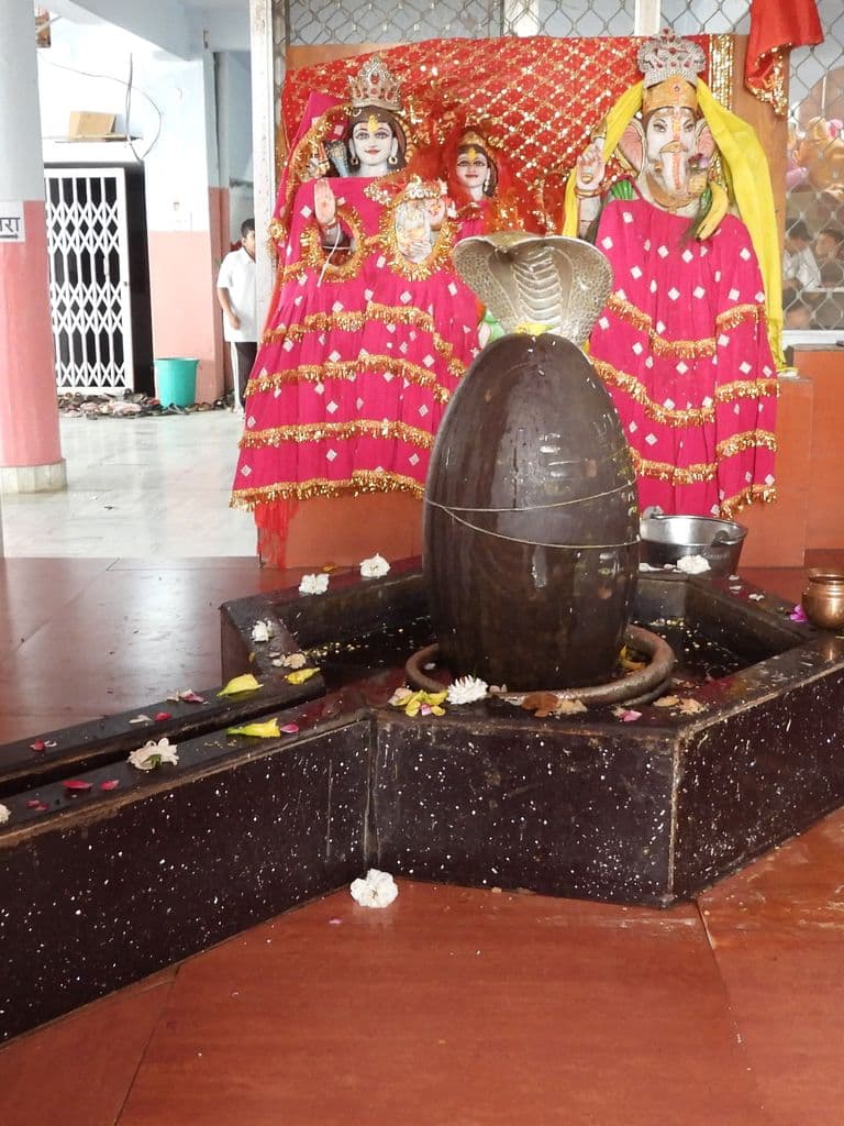hoshiarpur_kamakshi_mandir_2.jpg