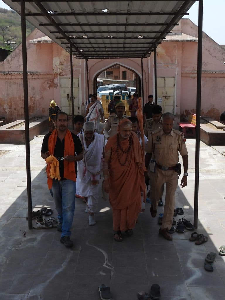 jaipur_ghat_ki_balaji_3.jpg