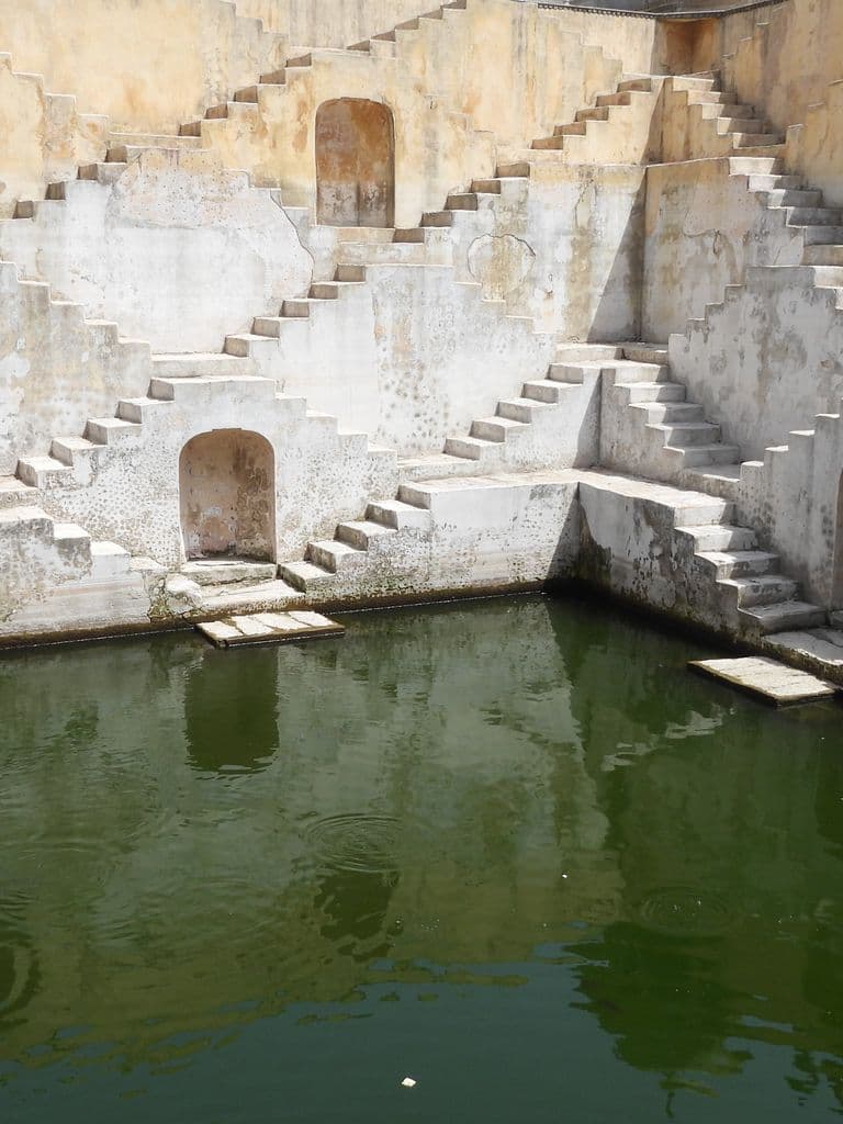 jaipur_panna_meena_kund_2.jpg