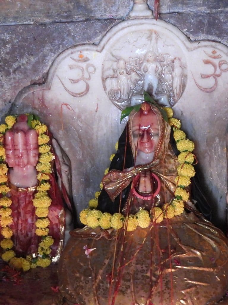 jaipur_shiv_mandir_3.jpg