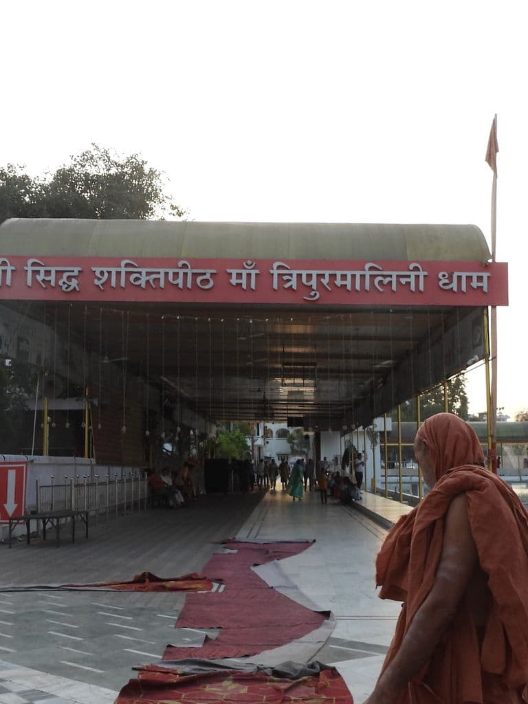 jalandhar_devi_talab_mandir_5.jpg