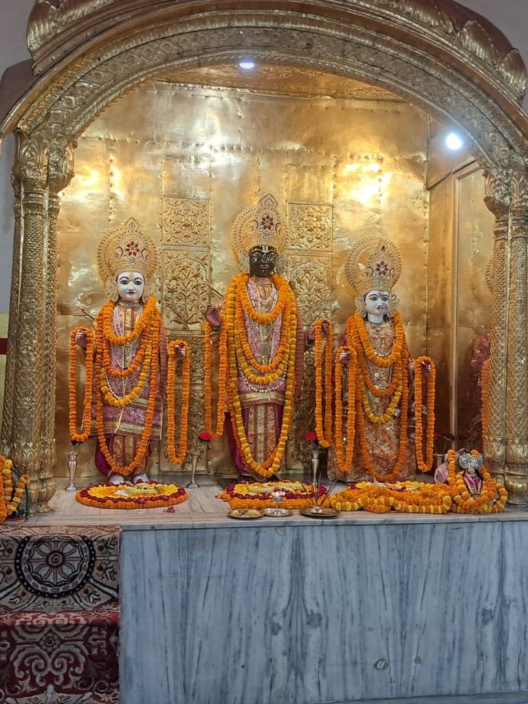 jammu_raghunath_mandir_8.jpg