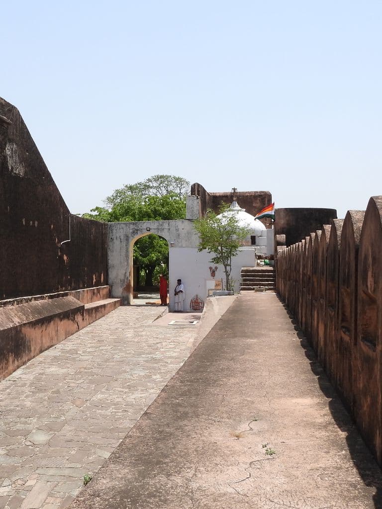jaygarh_fort_16.jpg