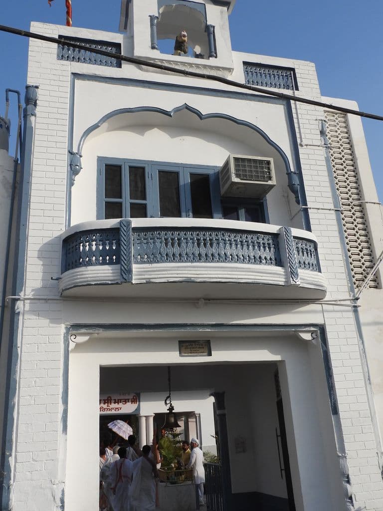 jighriyal_shrimata_mandir_1.jpg