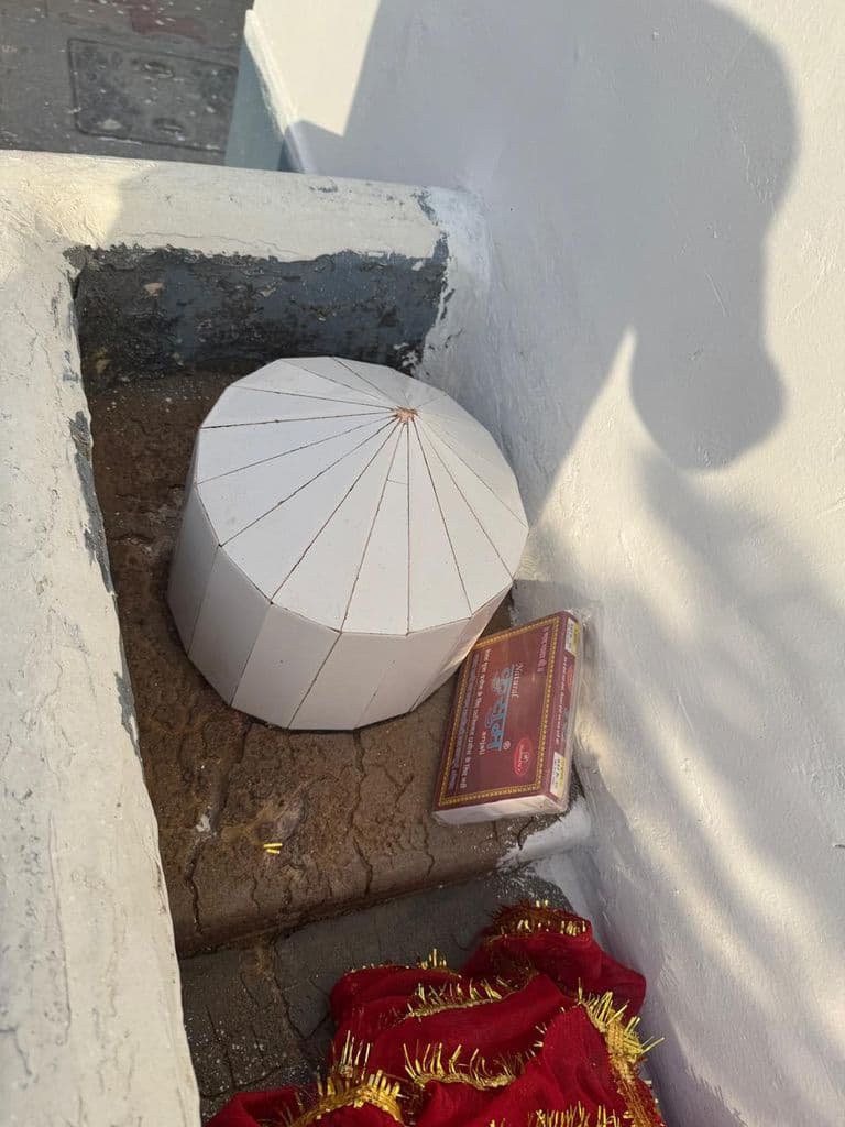 jighriyal_shrimata_mandir_10.jpg