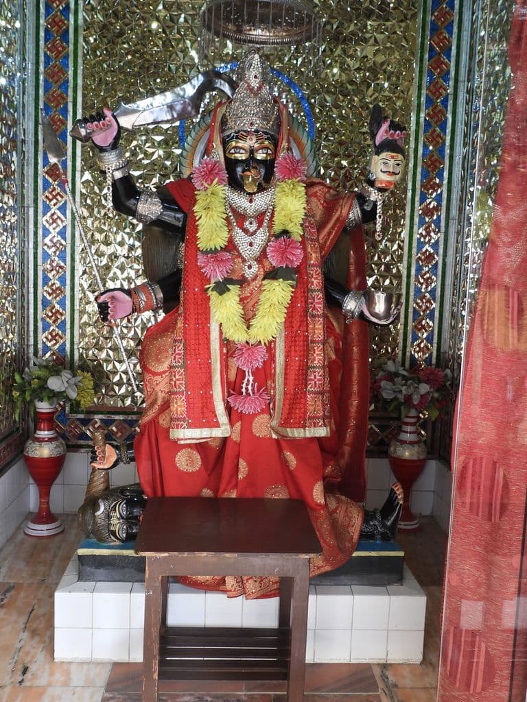 jighriyal_shrimata_mandir_3.jpg