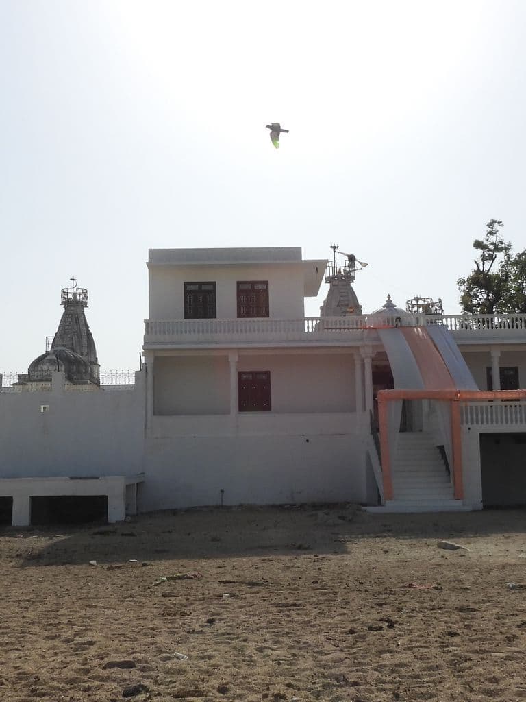 kalapur_bhimeshwar_mahadev_mandir_3.jpg