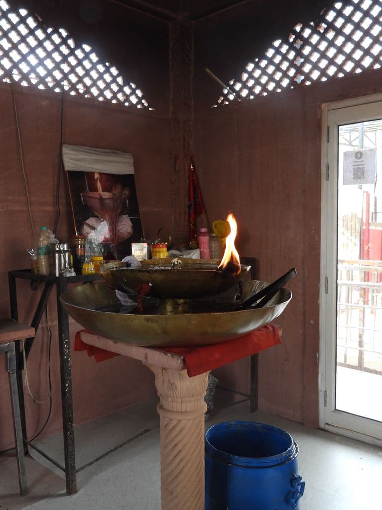 kali_kholi_baba_mohanram_3.jpg