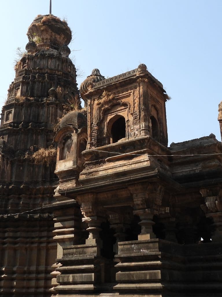 Kashi Vishweshwara Temple Mahuli Satara