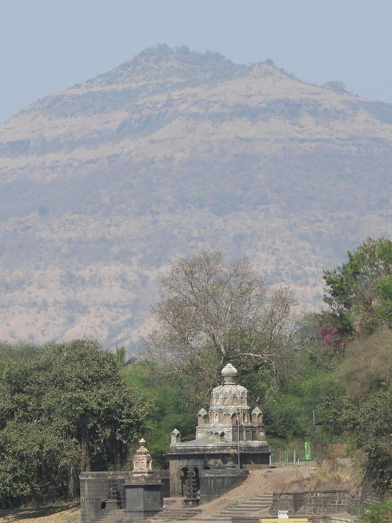 Kashi Vishweshwara Temple Mahuli Satara