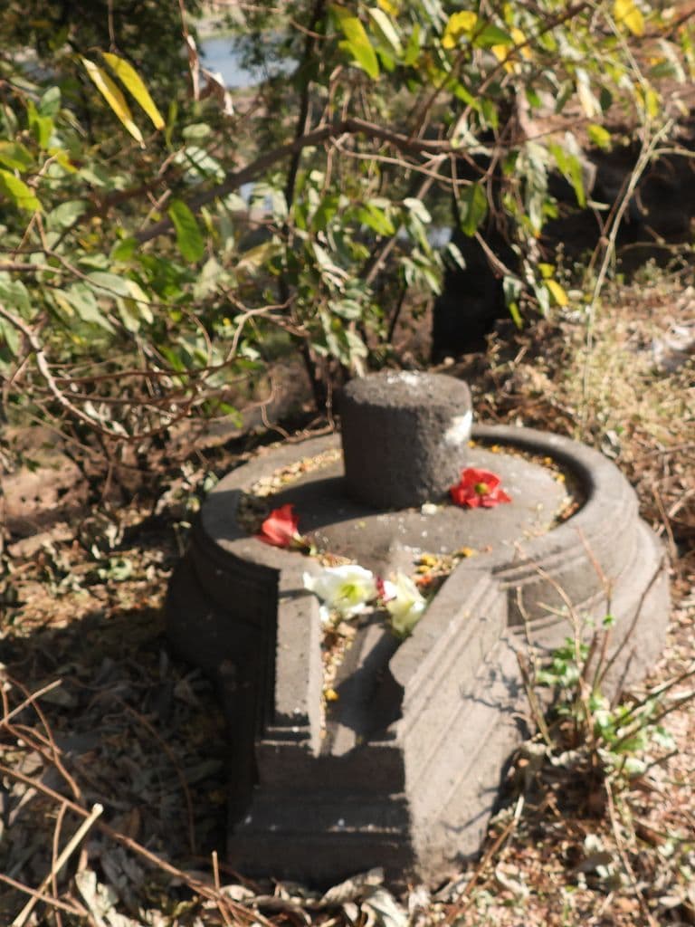 Kashi Vishweshwara Temple Mahuli Satara