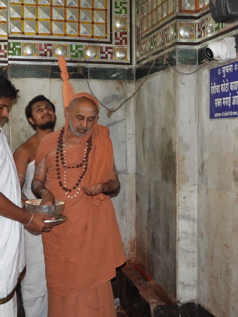 Khandeshwari Temple Beed