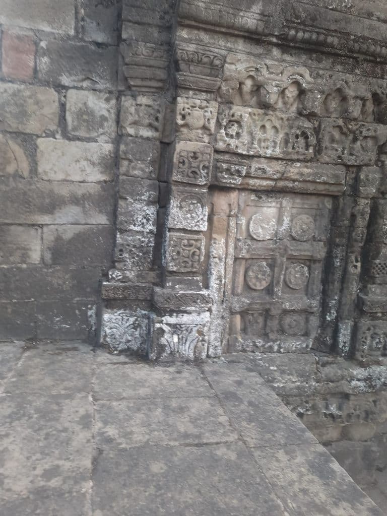 kiramchi_temples_23.jpg