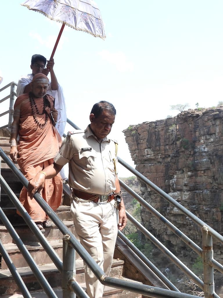 kota_geparnath_mahadev_mandir_3.jpg