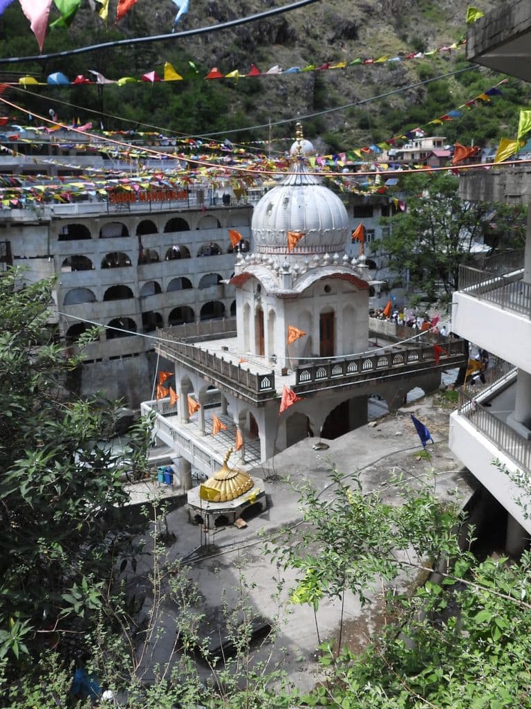 manikaran_shiva_mandir_1.jpg