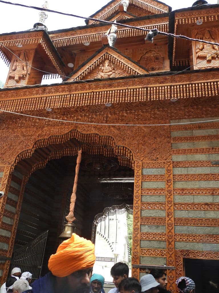 manikaran_shiva_mandir_20.jpg