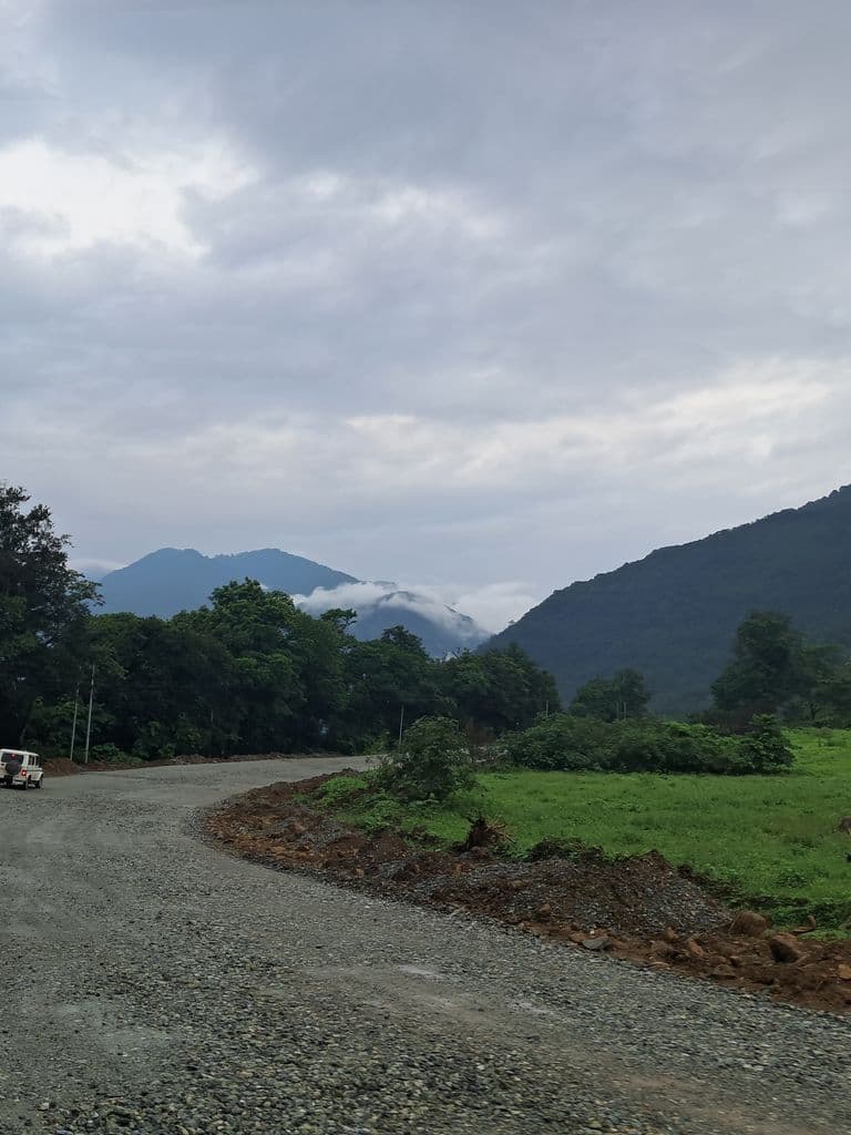 parashurama_kunda_2.jpg