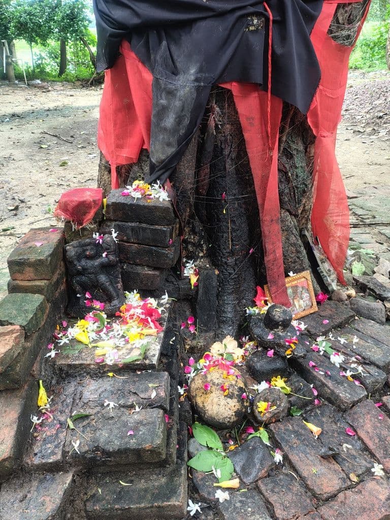 pratapgarh_bhayaharanath_mandir_3.jpeg