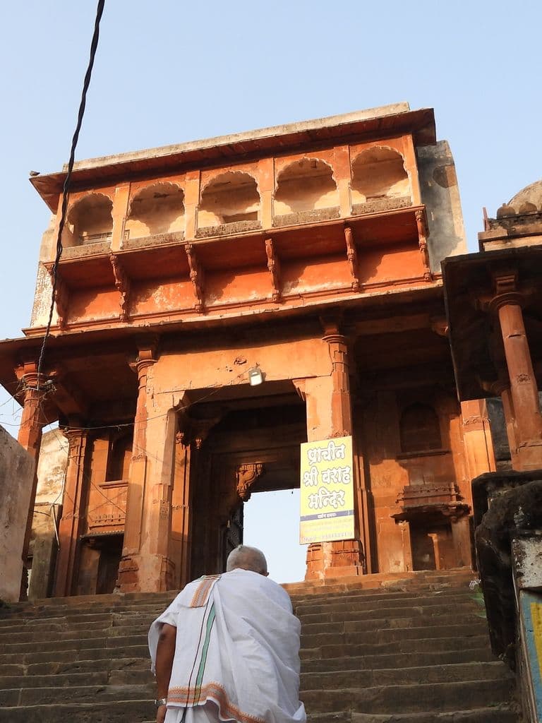 Prachin Varaha Mandir - Pushkar