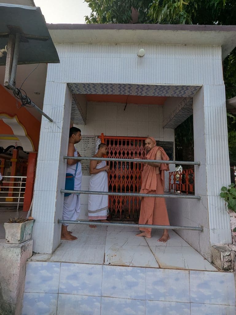 rehati_trilochan_mahadev_mandir_15.jpg