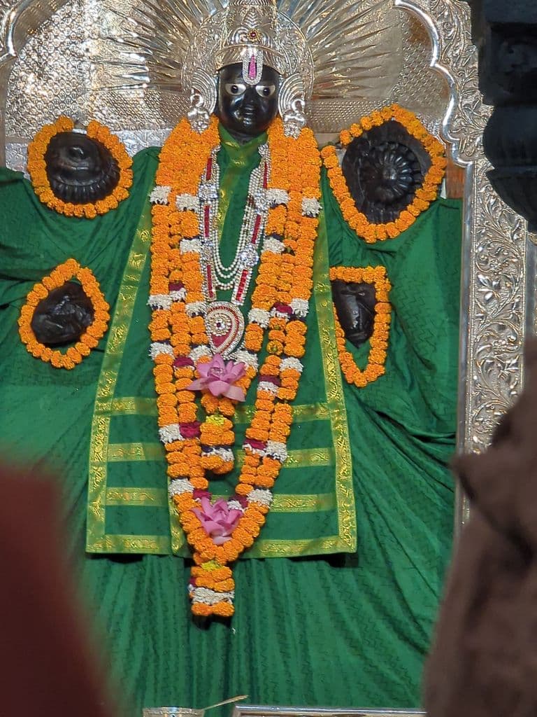 rishikesh_bharat_mandir_5.jpg