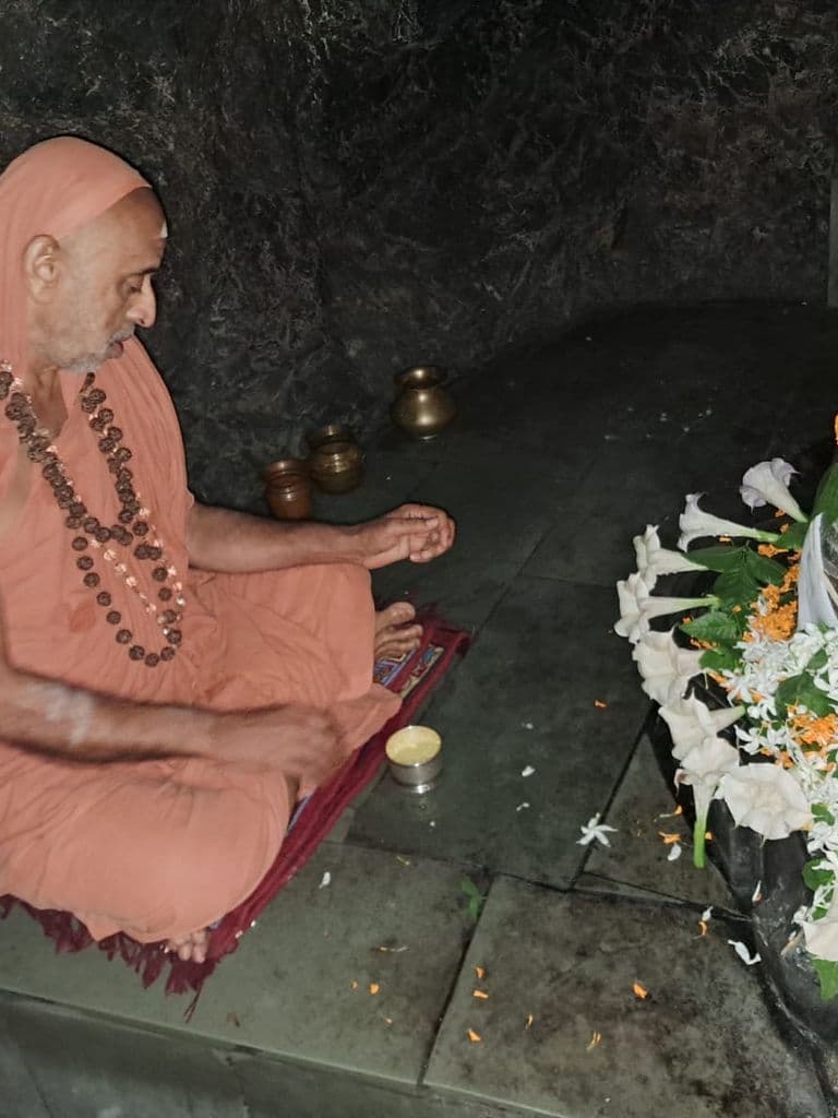 rishikesh_vasishta_gufa_6.jpg