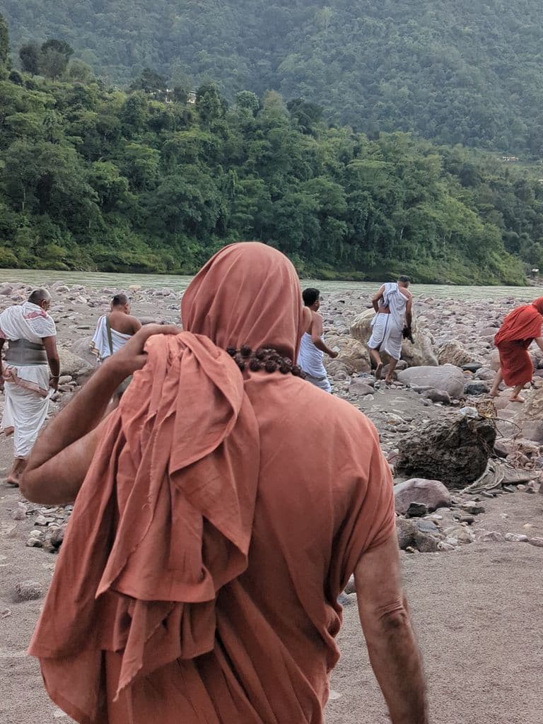 rishikesh_vasishta_gufa_8.jpg