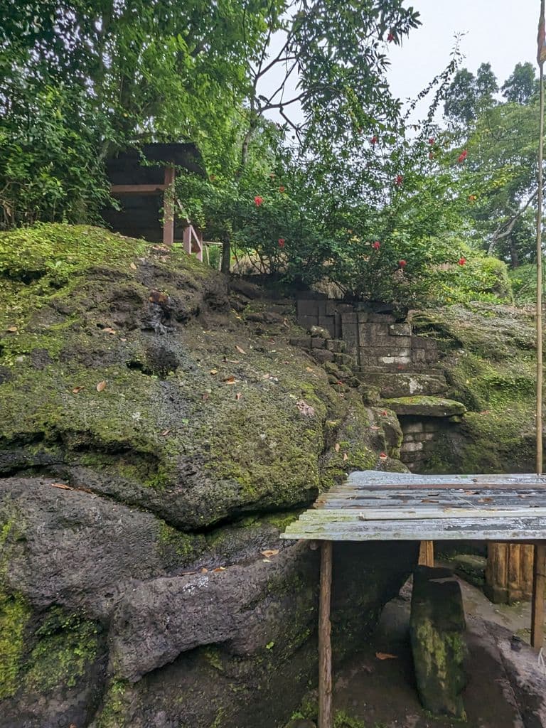 robipur_bhuban_baba_mandir_34.jpg